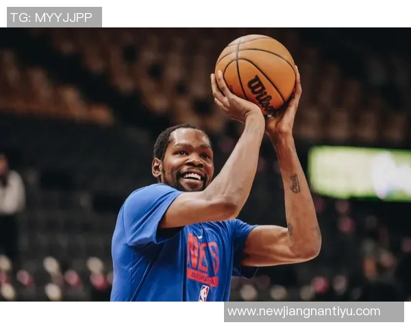 杜兰特新赛季表现抢眼场均30分6板助球队争胜