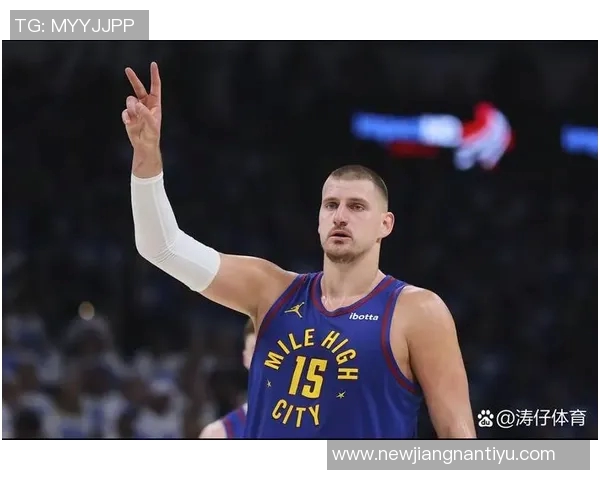 约基奇三节高效表现15投12中轻松砍下26分9篮板9助攻1盖帽